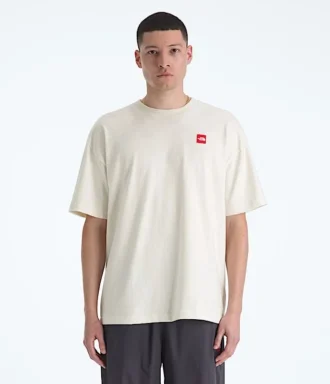 Erkek TNF™ Red Box Kısa Kollu Tişört
