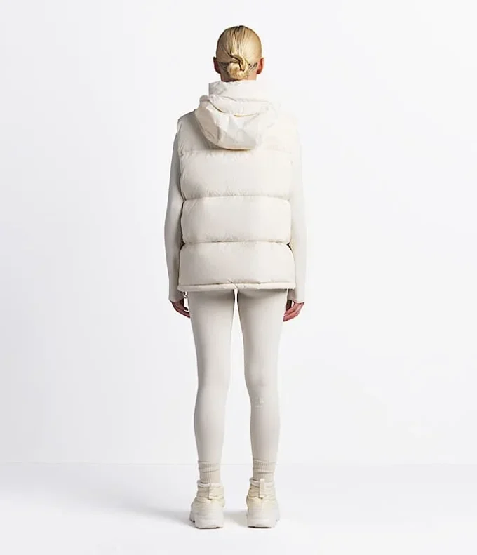 The North Face X SKIMS 1996 Nuptse Yelek