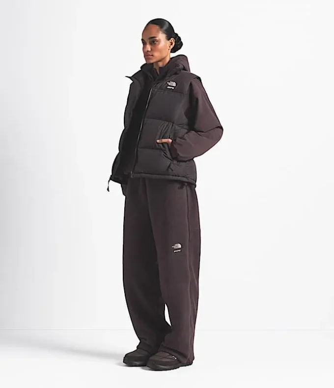 The North Face X SKIMS 1996 Nuptse Yelek