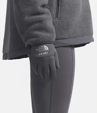 The North Face X SKIMS Eldivenler