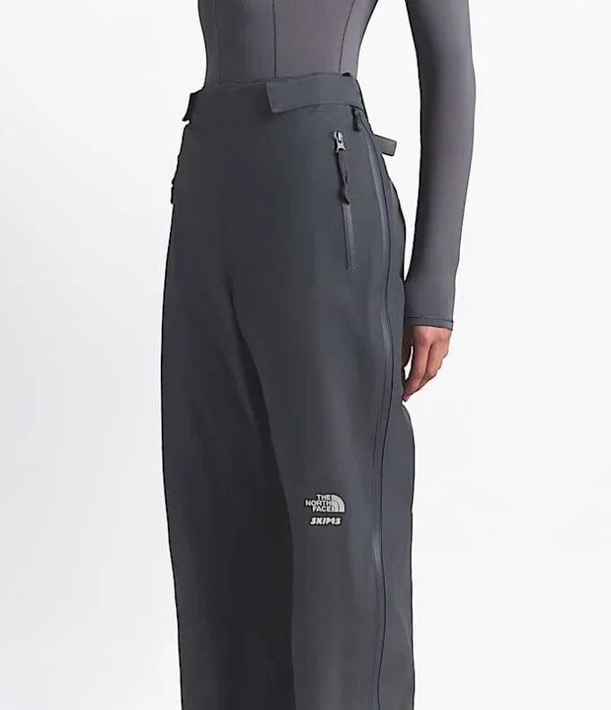 The North Face X SKIMS Kadın Dikiş Bantlı Pantolon